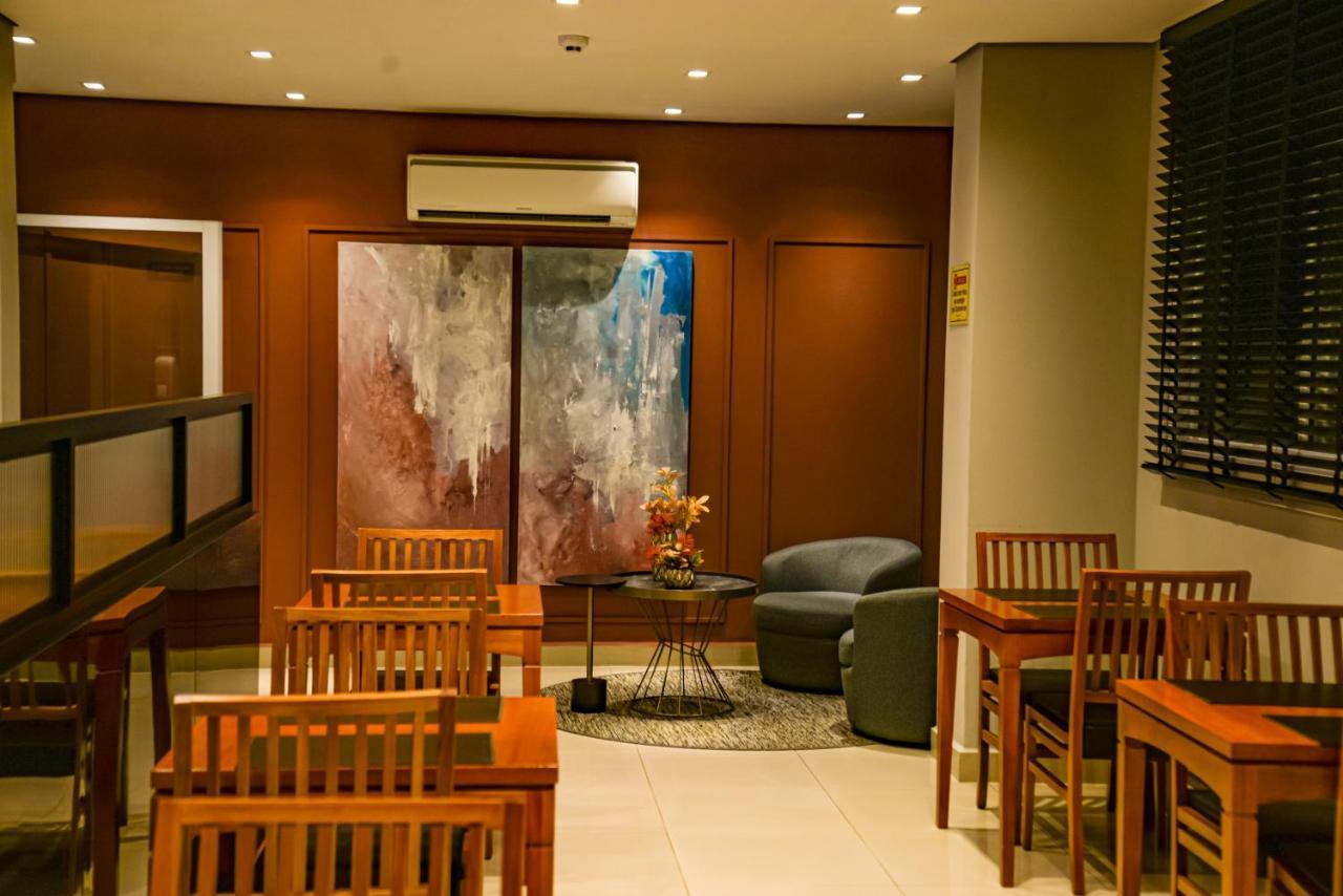 Comfort Hotel Bauru Buitenkant foto